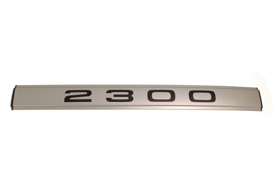 SD1 Rear Model Badge - 2300 - Bold Script - BRC5893