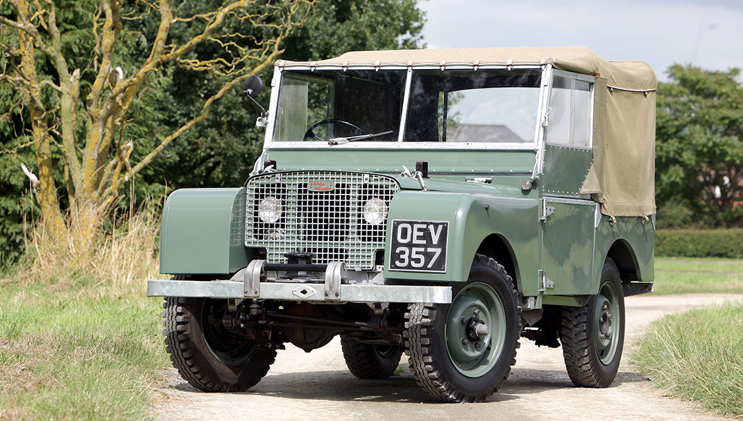 Green Land Rover Series I