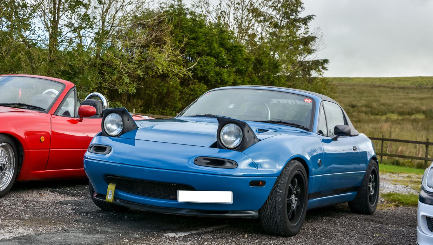 mazda mx-5 british sports car