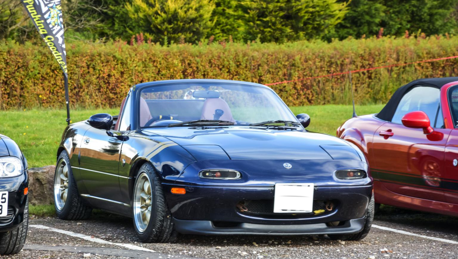 mazda mx-5 british sports car
