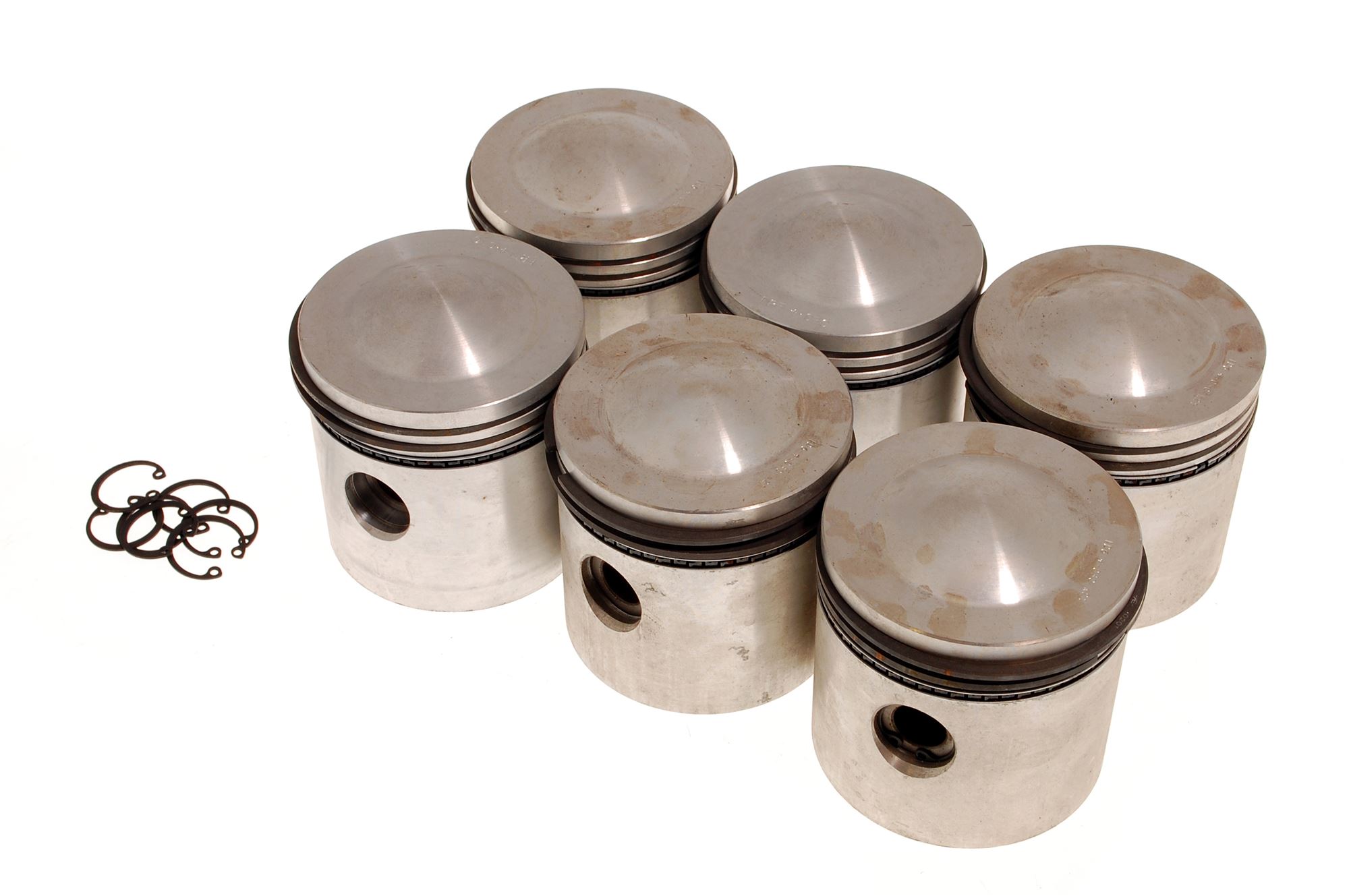 Piston Set Oversize +0.030 Domed Top 158112030COUNTY Rimmer Bros
