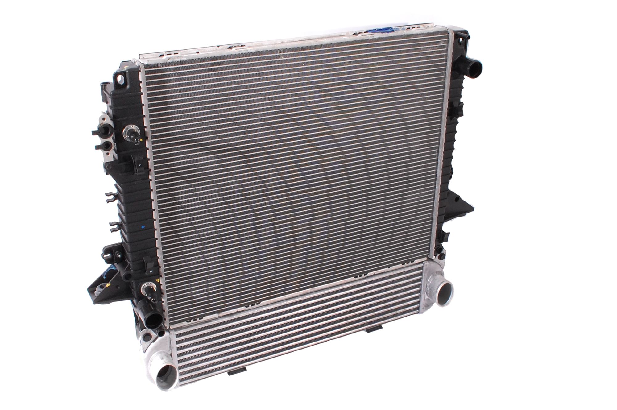 Genuine Land Rover Radiator Assembly - PCC500510 | Rimmer Bros