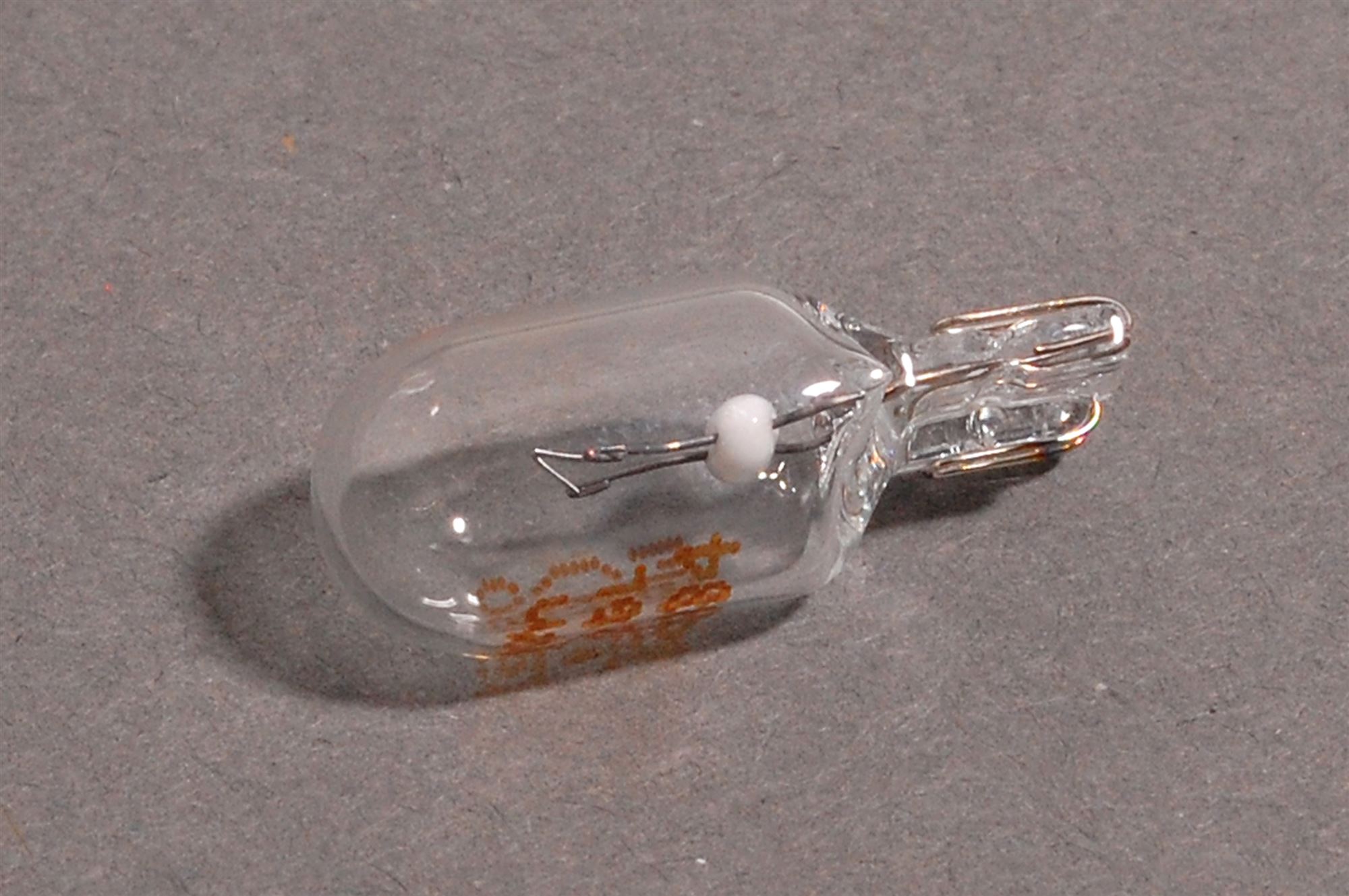 Genuine Land Rover Bulb 5W Mirror Approach Lamp CTY500011