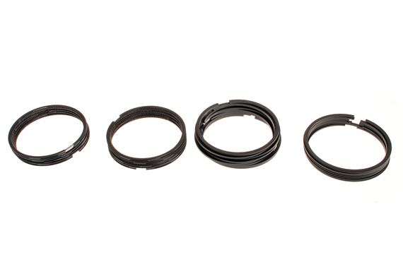 Triumph Stag ** Piston Ring Set Standard Size ** Set for 8 DEFAITE! 