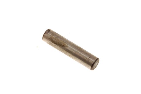 Genuine Land Rover Pin - UKC3092 | Rimmer Bros