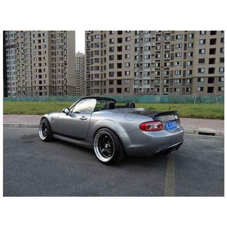 Boot Lid with Ducktail PRHT Carbon Fibre - MXV3CM013CF - Carbon Miata