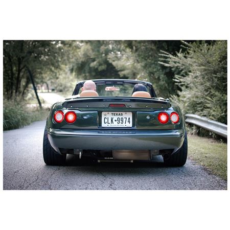 Rear Panel Quad Led USA/Import Plate Fibreglass 1989-97 - MXVCM045F - Carbon Miata