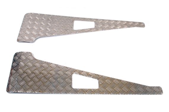 Chequer Wing Protectors - Front 2mm Aluminium RHD (pair) - STC7667P - Aftermarket