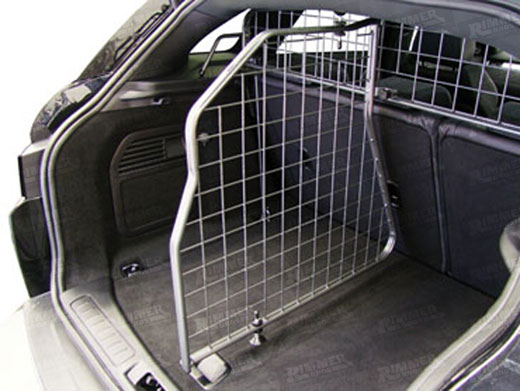 travall boot divider